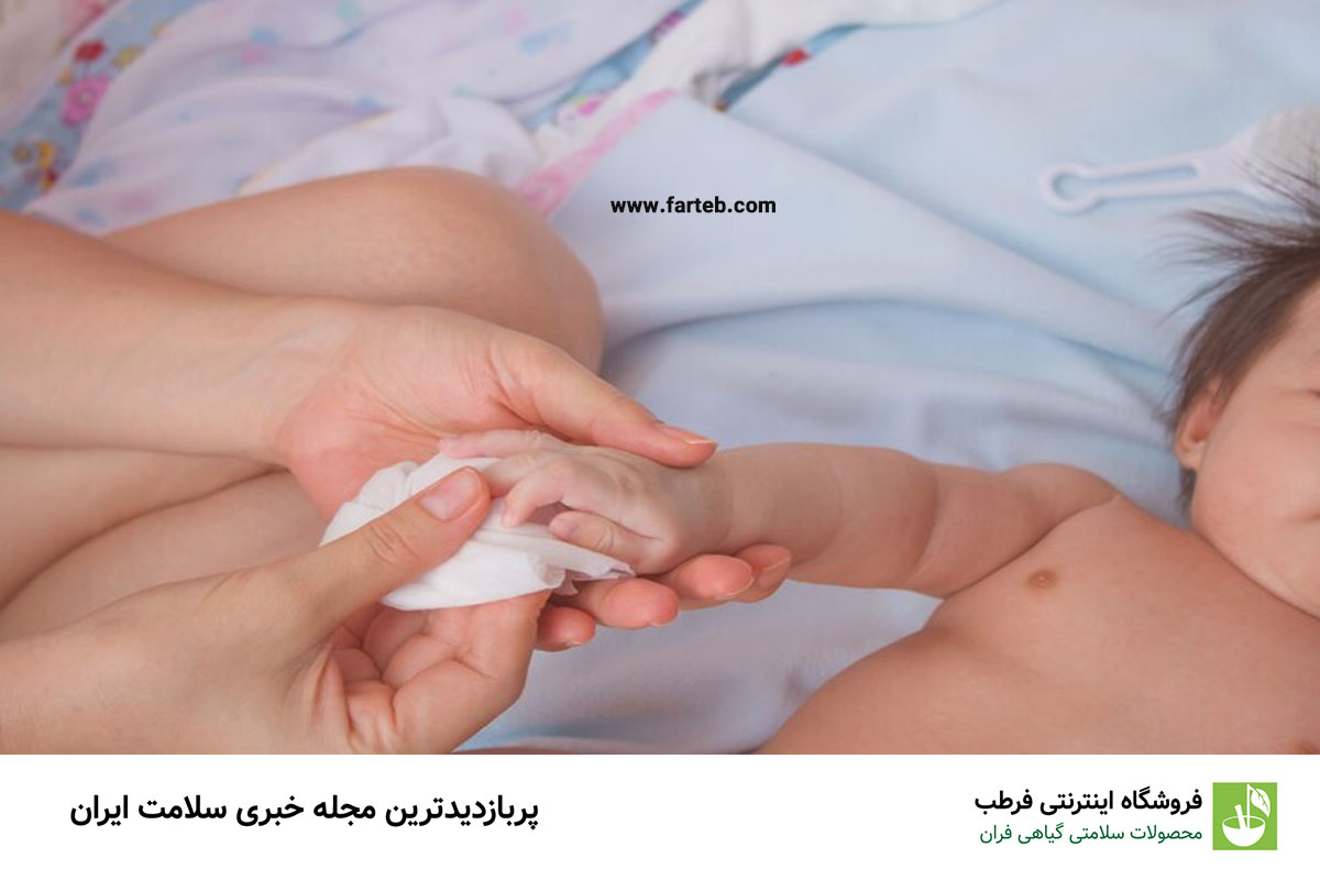 دستمال مرطوب برای نوزادان مضر است؟