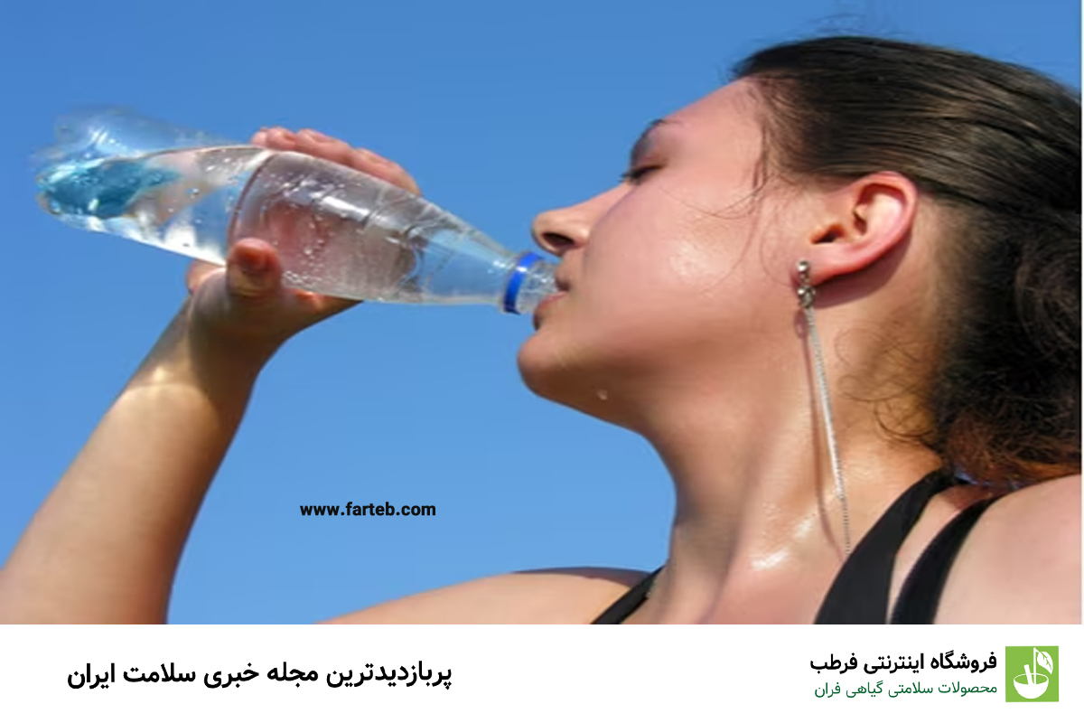 در هوای گرم چند لیوان آب نیاز دارید؟